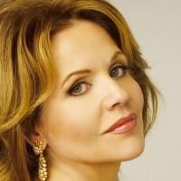 Renee Fleming's CHRISTMAS IN NEW YORK Album Out Today