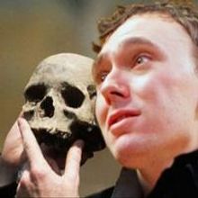 The Acting Company Brings HAMLET to Harris Center Tonight