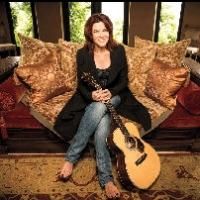 Lincoln Center to Live-Stream Three Concerts This Week, Including Emmylou Harris and…