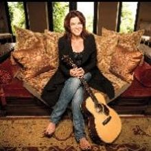Lincoln Center to Live-Stream Three Concerts This Week, Including Emmylou Harris and…