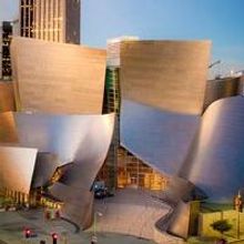 Holiday Performances at Walt Disney Concert Hall to Feature Julie Andrews & More