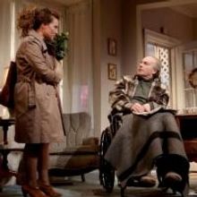 Photo Flash: First Look at Signature Theatre's THE OPEN HOUSE with Carolyn…