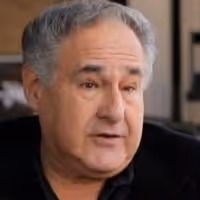 STAGE TUBE: WICKED's Special Effects Team Talks 'Smoke and Mirrors' Video