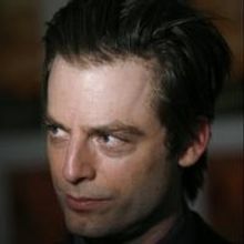 WEEDS' Justin Kirk to Star in FX's TYRANT Pilot