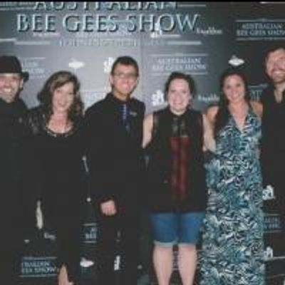 Photo Flash: AUSTRALIAN BEE GEES SHOW Welcomes Cast of THE D* WORD-A MUSICAL