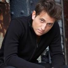 Feinstein's at the Nikko to Welcome Singer-Songwriter and Pianist Peter Cincotti, 4/2