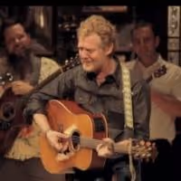 STAGE TUBE: Glen Hansard Joins ONCE Cast in LA for Surprise Performance Video