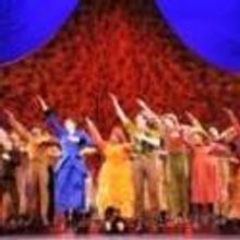 BWW Reviews: A Jolly, and Not-So-Jolly, Holiday with MARY POPPINS