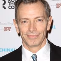 Original Broadway Star to Reprise Role in THE 39 STEPS Off-Broadway; Complete Cast…