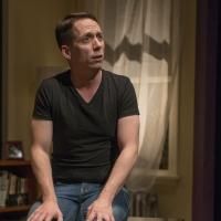 BWW Review: It's a One-Man METHTACULAR! Indeed Photo