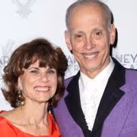 Photo Coverage: On the Red Carpet for Vineyard Theatre's 2015 Gala, Honoring Margo…