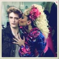 Photo Flash: Saturday Intermission Pics, March 9, Part 2 - First SIPs from MATILDA…