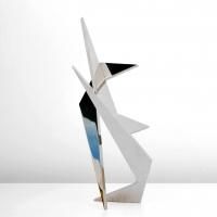 Modern Art and Minimalist Sculptures from Estate Artist Larry Mohr Up for Auction…