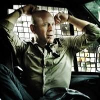 DIE HARD Star Bruce Willis Says He 'Would Like to Do Theater'