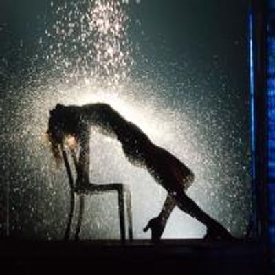BWW Reviews: What a Feeling From Hippodrome's FLASHDANCE - THE MUSICAL