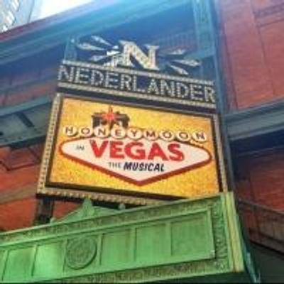 Photo Flash: Tony Danza Tweets First Look at HONEYMOON IN VEGAS Marquee!