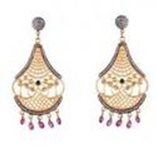 The Garden Gates Hosts Anual Jewelry Trunk Show