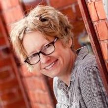Author Amy Stewart Visits Albuquerque's Bookworks for THE DRUNKEN BOTANIST Tour Today