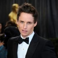 Eddie Redmayne Wins SAG Award for Outstanding Performance by an Actor in Lead Role