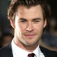 Chris Hemsworth to Host SATURDAY NIGHT LIVE Next Month