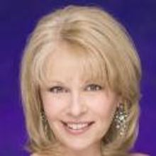 BWW Reviews: Ilene Graff Brings End of Summer Delight to Sterling's Upstairs at the F