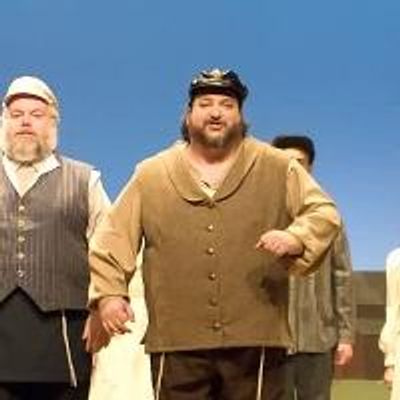 BWW Reviews: Little Theatre of Manchester's FIDDLER ON THE ROOF Is a Wonder of Wonders