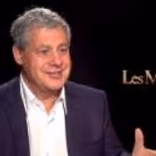 TV Exclusive: LES MIS Producer Cameron Mackintosh on the Cast's Vocal Chops, Why Live Singing Works & More!