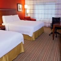 Courtyard by Marriott Chicago O'Hare Gets Shoppers In Holiday Spirit With New Deal