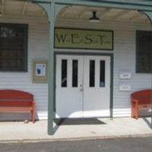 Pontine Theatre Offers New Castle Village Walk & Garden Tour Today