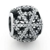 PANDORA Jewelry Debutes Limited Edition Charm for Black Friday