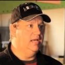 STAGE TUBE: Behind the Scenes of HAIRSPRAY at 3-D Theatricals