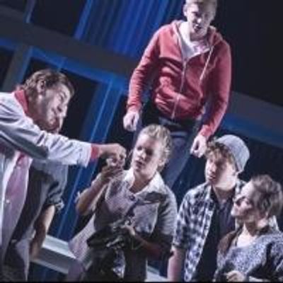 BWW Review: Lower Ossington Theatre's NEXT TO NORMAL Is Emotional, Stripped Down, and Intimate