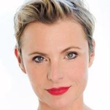 Angelica Page to Bring One-Woman Show TURNING PAGE to ACtors Studio, 11/22-24