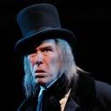 BWW Reviews: Trinity Rep’s Classic CHRISTMAS CAROL an Enduring Rhode Island Traditi