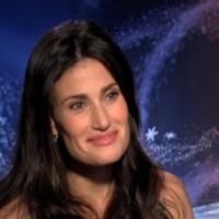 TV Exclusive: Idina Menzel Talks IF/THEN Rehearsals, Reuniting with Michael Greif &… Video