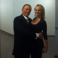 Photo Flash: Pamela Anderson Visits FRANK - THE MAN. THE MUSIC. at The Palazzo