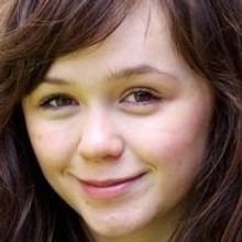 Emily Skeggs Talks FUN HOME's Humor and Universal Relatability