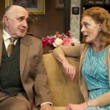 BWW Reviews: Tea Meets Sympathy Flavored with Wit in MANDATE MEMORIES