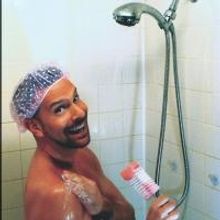 Adam Sank Stars in MAMA, I WANT TO SING SHOWTUNES! at the Duplex Tonight