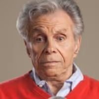 Mort Sahl Set for Three Cafe Carlyle Performances, Begin. 6/3