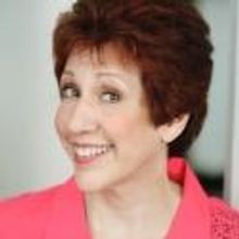 Nancy Redman Named Best Standup Act at United Solo Theatre Festival