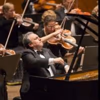 Yefim Bronfman Performs with the NY Philharmonic This Weekend