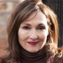 SNL's Nora Dunn to Host MYTHS AND LEGENDS Fundraiser, 5/2