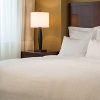 Washington Dulles Marriott Suites Partners With Shopping Center, Offers Special Rate
