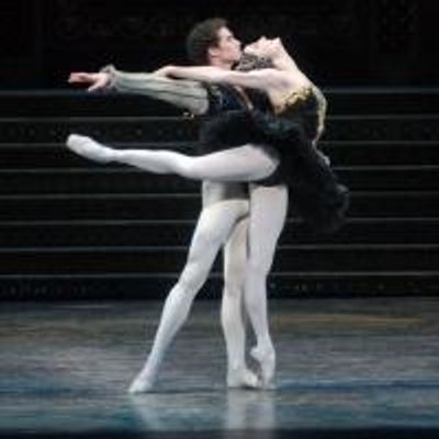 BWW Reviews: In American Ballet Theatre's SWAN LAKE the Show Must Go On Despite Injury