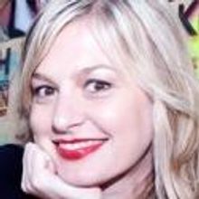 Comix At Foxwoods Welcomes Christina Pazsitzky, 1/31-2/2