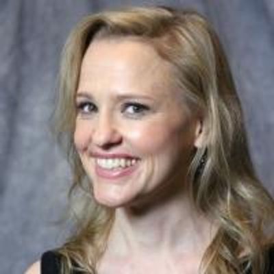 In the Spotlight Series: In the Tonys Photo Booth with Nominee Anika Larsen