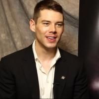 TV Exclusive: Meet the 2014 Tony Nominees- THE GLASS MENAGERIE's Brian J. Smith… Video