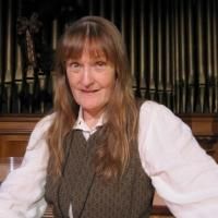 East Lynne Works to Support Food Closet and Auxiliary