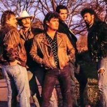 Shenandoah Feels the Love in New Miranda Lambert Tune